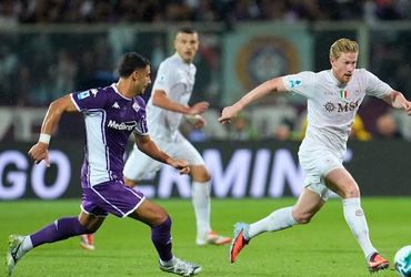 Fiorentina vs Napoli (01:45 – 14/09)