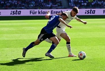 B. Monchengladbach vs Hamburger SV (22:30 – 24/08)