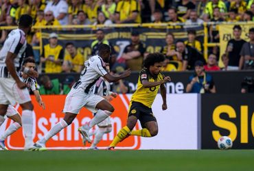 Dortmund vs Juventus (22:30 – 10/08)
