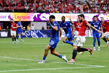 Manchester United vs Everton (04:00 – 04/08)