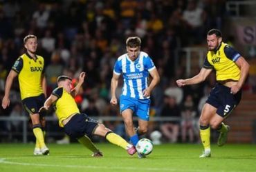 Oxford United vs Brighton (01:45 – 28/08)