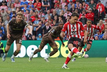 Sunderland vs Brentford (21:00 – 30/08)