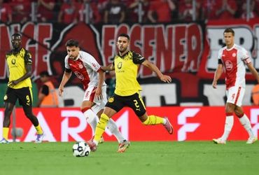 Rot-Weiss Essen vs Dortmund (01:45 – 19/08)